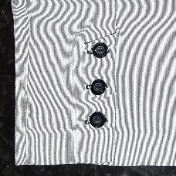 Lg Linen Top * Counterparts Sz 14 Capris, Blck & White Pinstripe * Pull-on - Picture 4 of 11